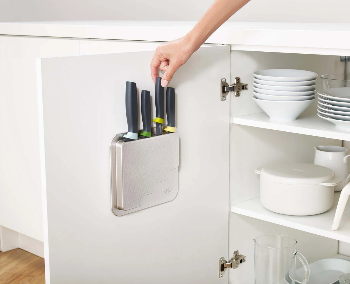 DoorStore™ Knivhållare Till kökslucka med 4 knivar Joseph Joseph